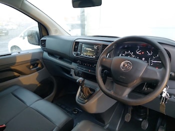 Used Vauxhall Vivaro 2021 for sale - 76920267: Photo