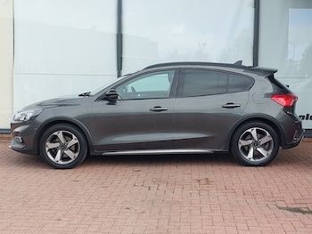 Used Ford Focus 2019 for sale - 75933724: Photo