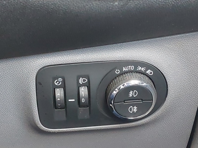 Used Vauxhall Corsa 2016 for sale - 78203034: Photo 13