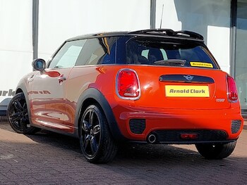 Used MINI Cooper 2019 for sale - 78606412: Photo