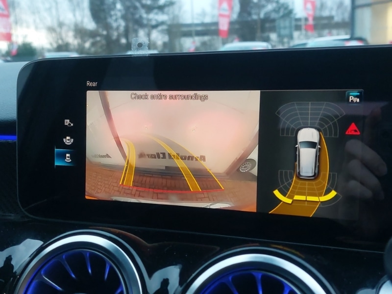 Used Mercedes-Benz GLB 2022 for sale - 77366223: Photo 15