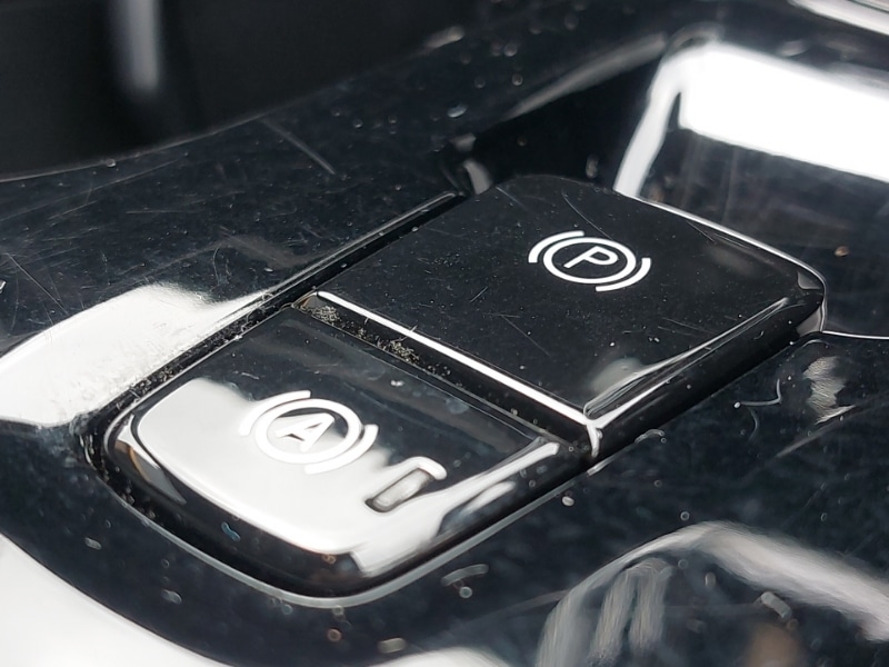 Used Volvo XC40 2023 for sale - 76511667: Photo 13