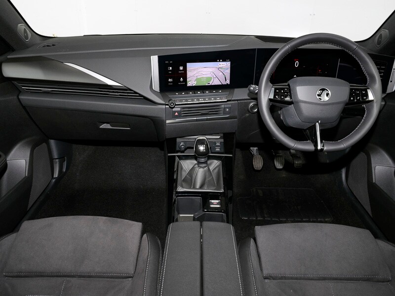 Used Vauxhall Astra 2025 for sale - 76233600: Photo 2