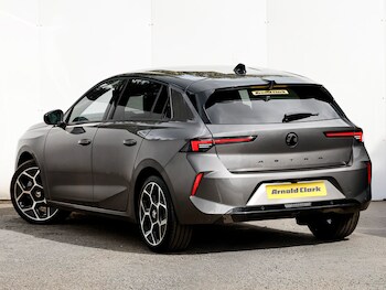 Used Vauxhall Astra 2025 for sale - 76233600: Photo 3