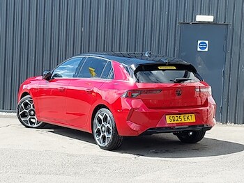 Used Vauxhall Astra 2025 for sale - 76511669: Photo