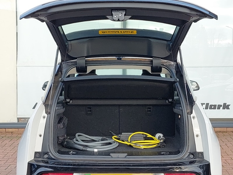 Used BMW i3 2022 for sale - 77047210: Photo 8