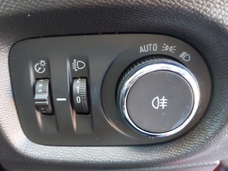 Used Vauxhall Corsa 2022 for sale - 76052352: Photo 12