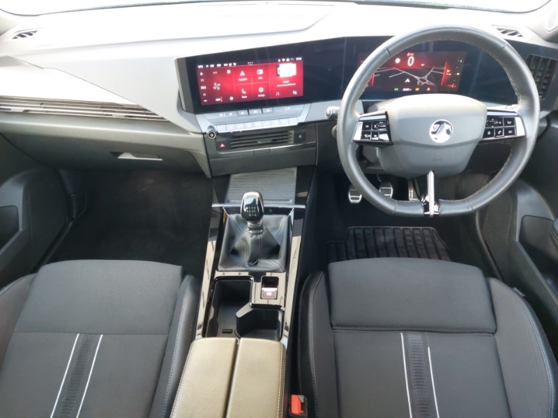 Used Vauxhall Astra 2023 for sale - 77963959: Photo 2