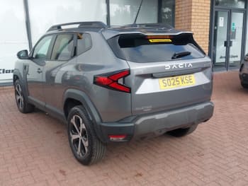 Used Dacia Duster 2025 for sale - 79642073: Photo