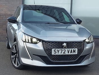 Peugeot - 208