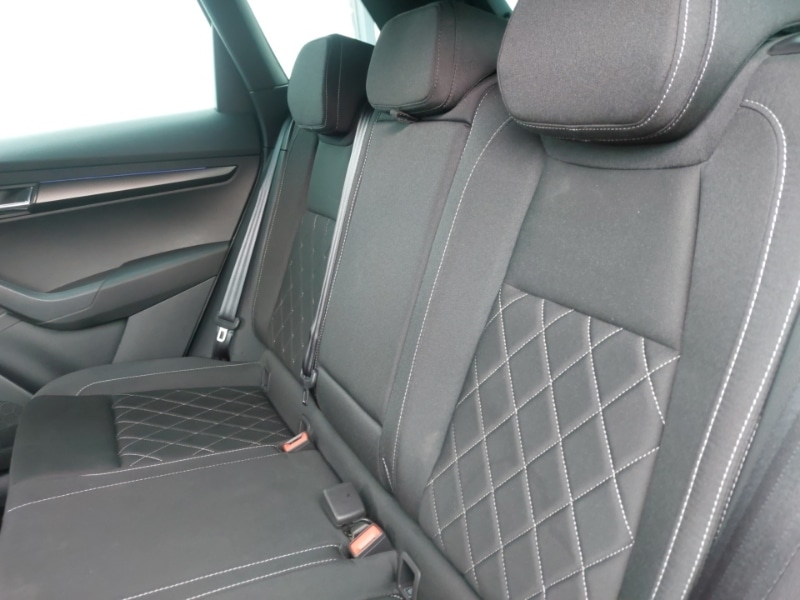 Used Skoda Karoq 2024 for sale - 76602601: Photo 6