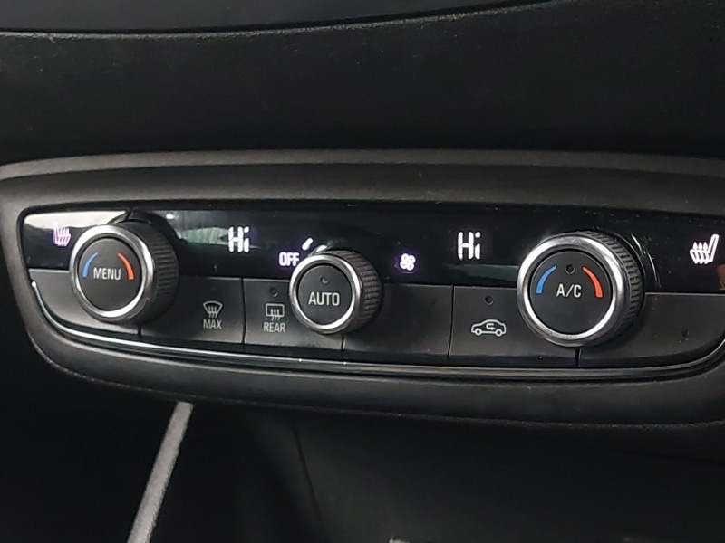 Used Vauxhall Crossland 2022 for sale - 76795576: Photo 11