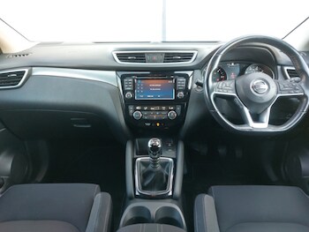 Used Nissan Qashqai 2017 for sale - 75628916: Photo