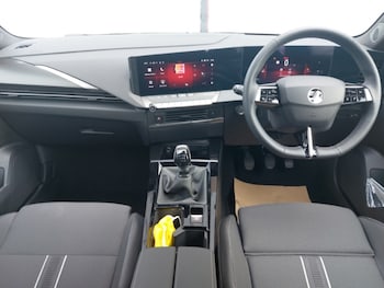 Used Vauxhall Astra 2025 for sale - 75332797: Photo