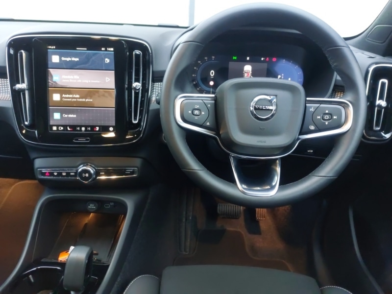 Used Volvo XC40 2025 for sale - 76885439: Photo 7