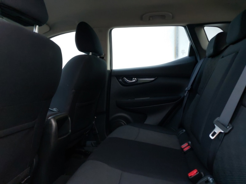 Used Nissan Qashqai 2016 for sale - 77034754: Photo 6