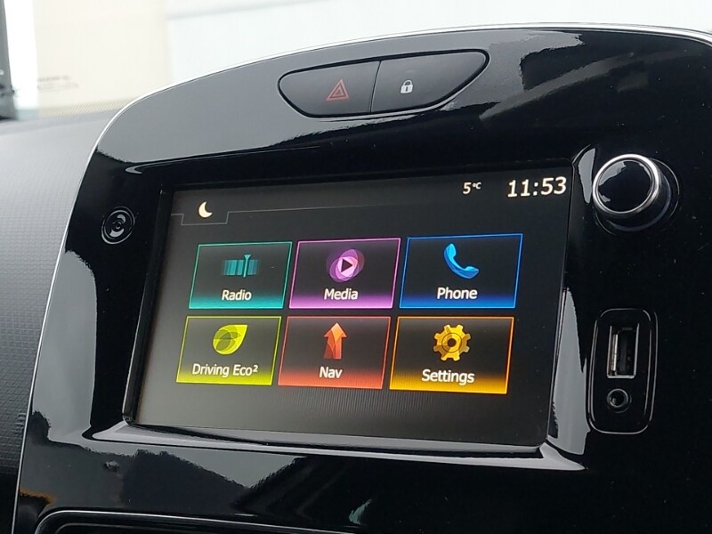 Used Renault Clio 2019 for sale - 76815738: Photo 10