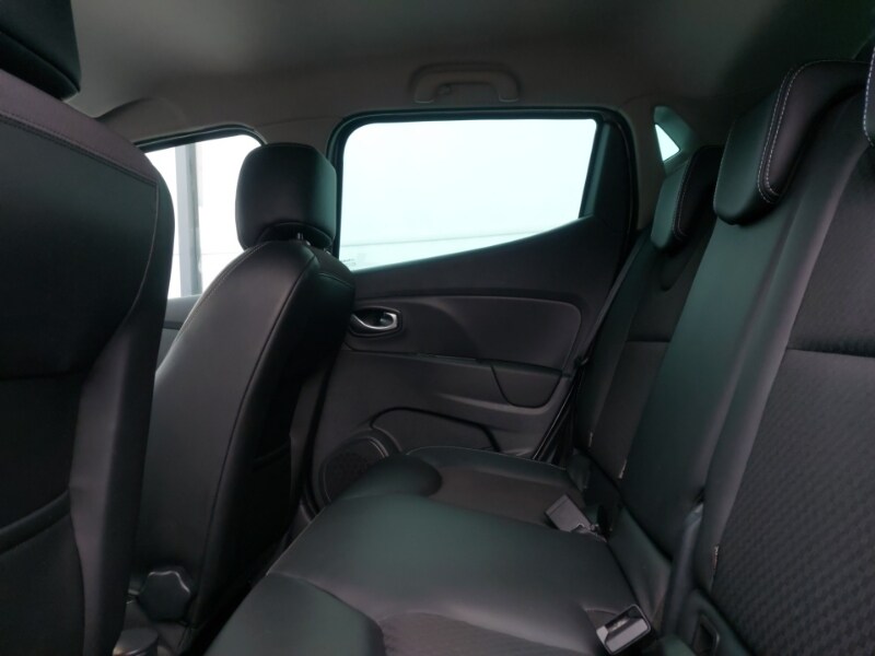 Used Renault Clio 2019 for sale - 76815738: Photo 6