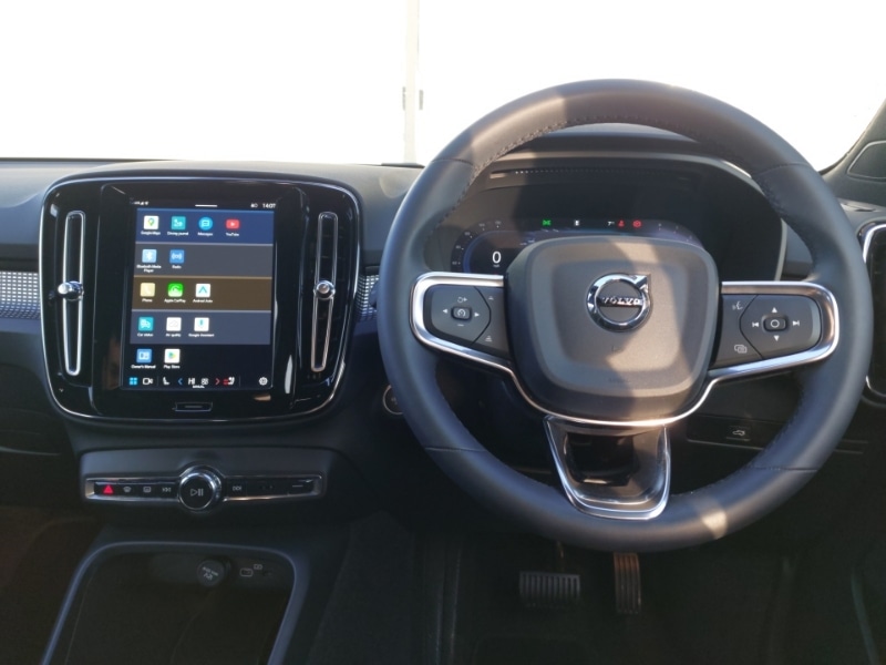 Used Volvo XC40 2024 for sale - 76897553: Photo 7