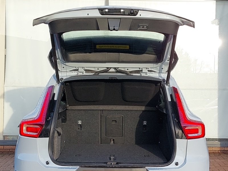 Used Volvo XC40 2024 for sale - 76897553: Photo 8