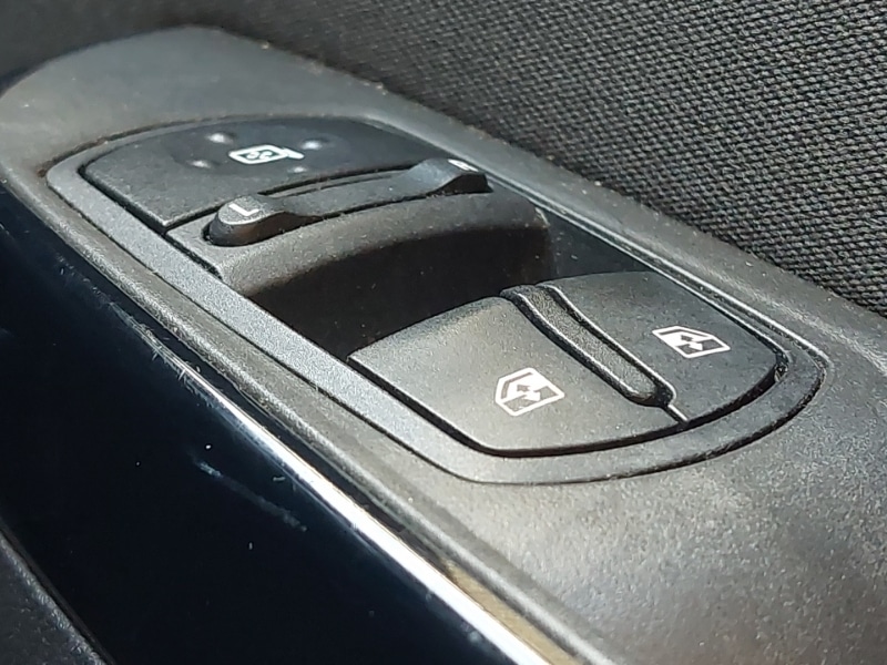 Used Vauxhall Corsa 2017 for sale - 77911593: Photo 16