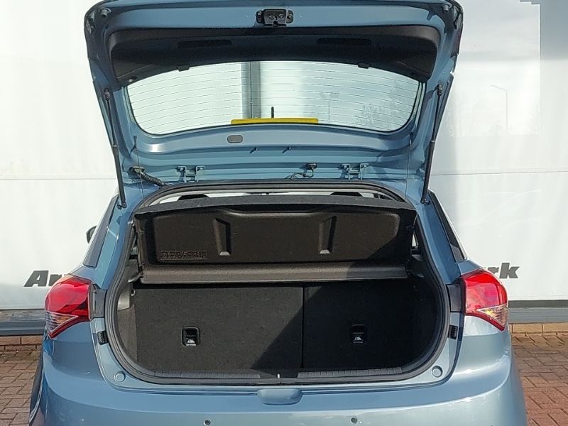 Used Hyundai i20 2016 for sale - 77448304: Photo 8