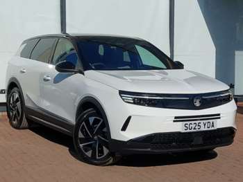 2025 - 1.2 Hybrid [136] Ultimate 5dr e-DCT6 [Pan Roof]