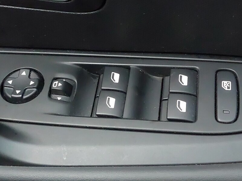 Used Peugeot 208 2022 for sale - 77252423: Photo 12