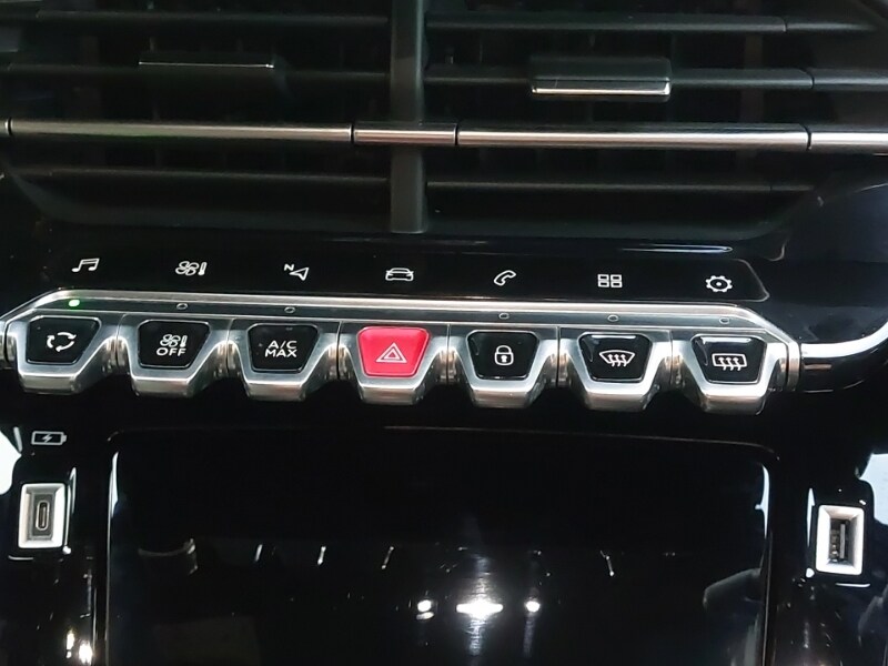 Used Peugeot 208 2022 for sale - 77252423: Photo 14