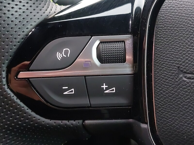 Used Peugeot 208 2022 for sale - 77252423: Photo 18