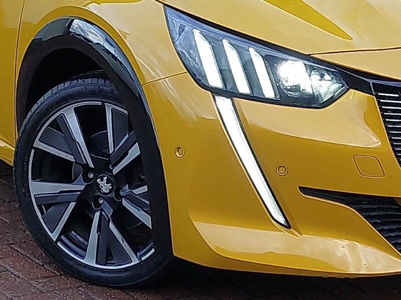 Used Peugeot 208 2022 for sale - 77252423: Photo 9