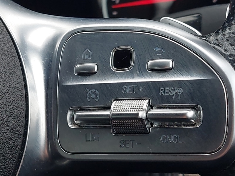 Used Mercedes-Benz C Class 2019 for sale - 78219799: Photo 14