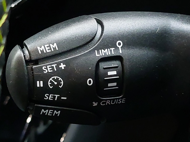 Used Peugeot 208 2022 for sale - 76726454: Photo 13