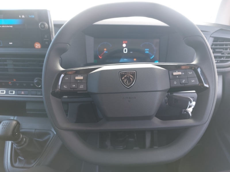 Used Peugeot Expert 2024 for sale - 76450825: Photo 2