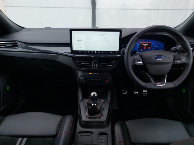 Used Ford Focus 2023 for sale - 78032784: Photo 2