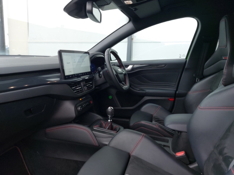 Used Ford Focus 2023 for sale - 78032784: Photo 5