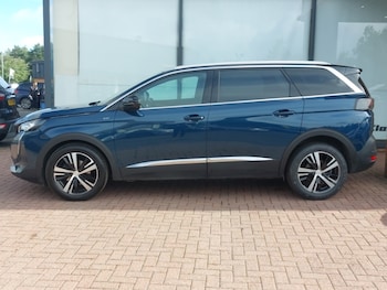 Used Peugeot 5008 2023 for sale - 79557616: Photo