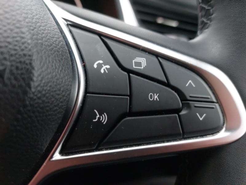 Used Renault Captur 2023 for sale - 76911882: Photo 15