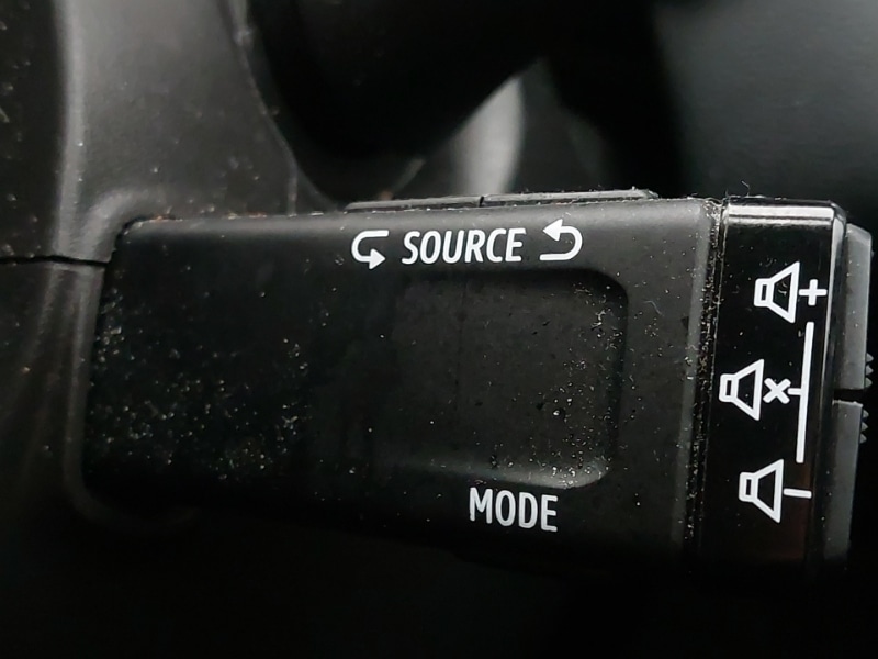 Used Renault Captur 2023 for sale - 76911882: Photo 16