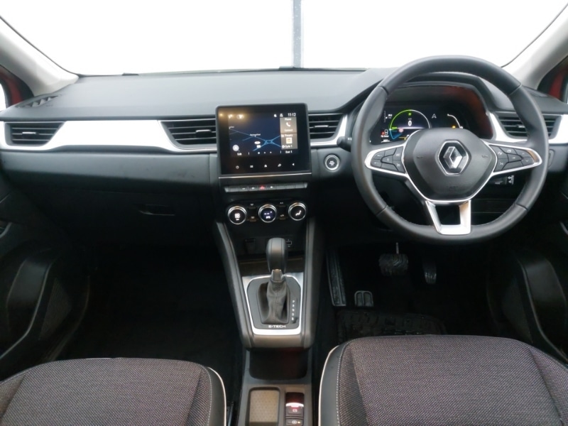 Used Renault Captur 2023 for sale - 76911882: Photo 2