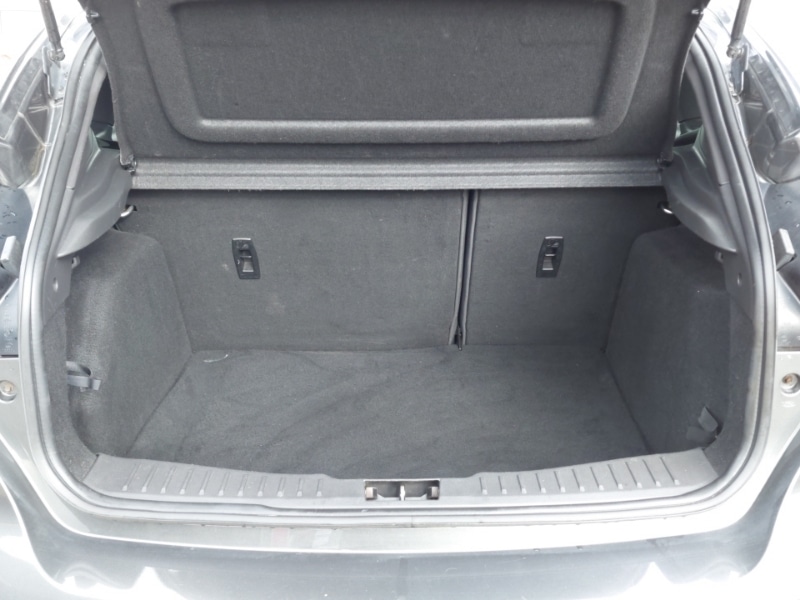 Used Ford Focus 2017 for sale - 78041040: Photo 8