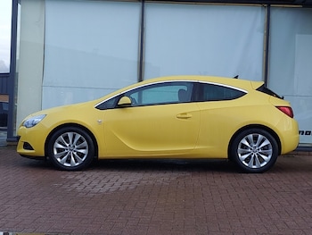 Used Vauxhall Astra GTC 2011 for sale - 76834130: Photo