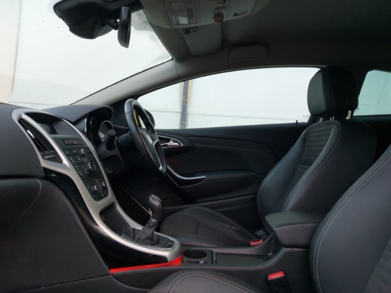 Used Vauxhall Astra GTC 2011 for sale - 76834130: Photo 5