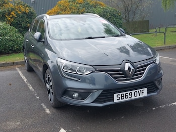 Used Renault Megane 2019 for sale - 78460464: Photo