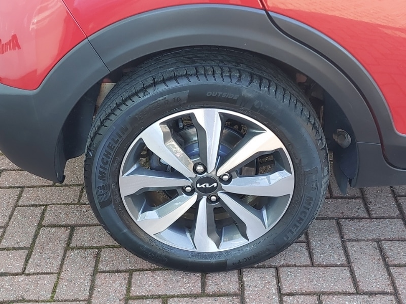 Used Kia Stonic 2022 for sale - 77933380: Photo 12