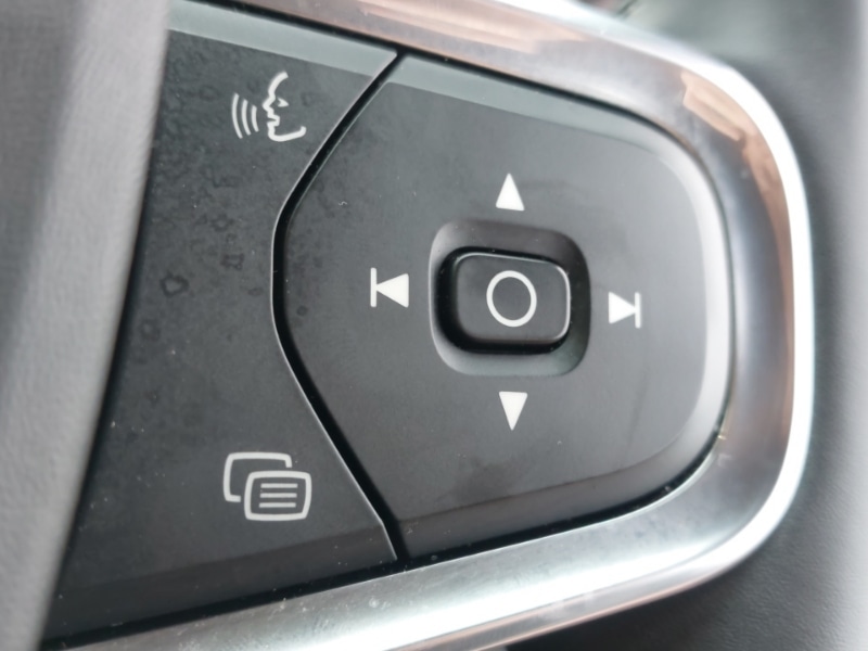 Used Volvo XC40 2024 for sale - 77126206: Photo 15