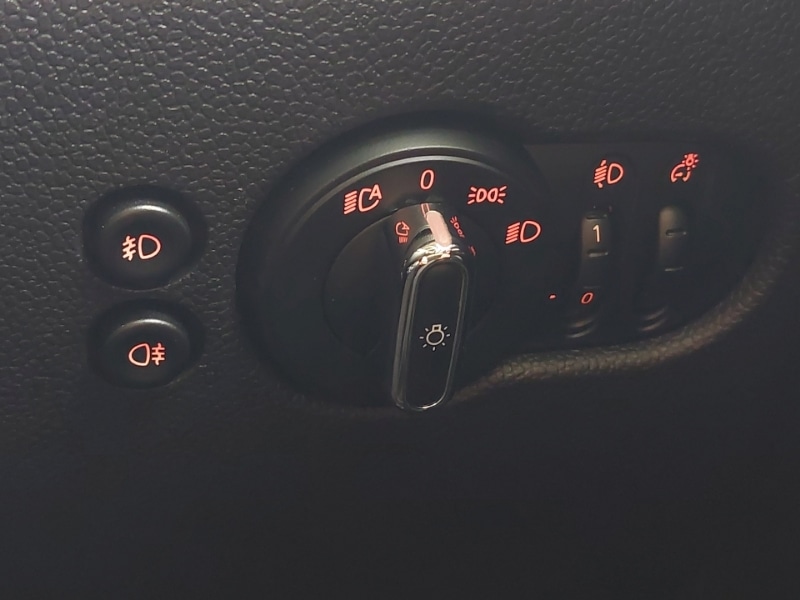 Used MINI Hatch 2019 for sale - 78071209: Photo 19