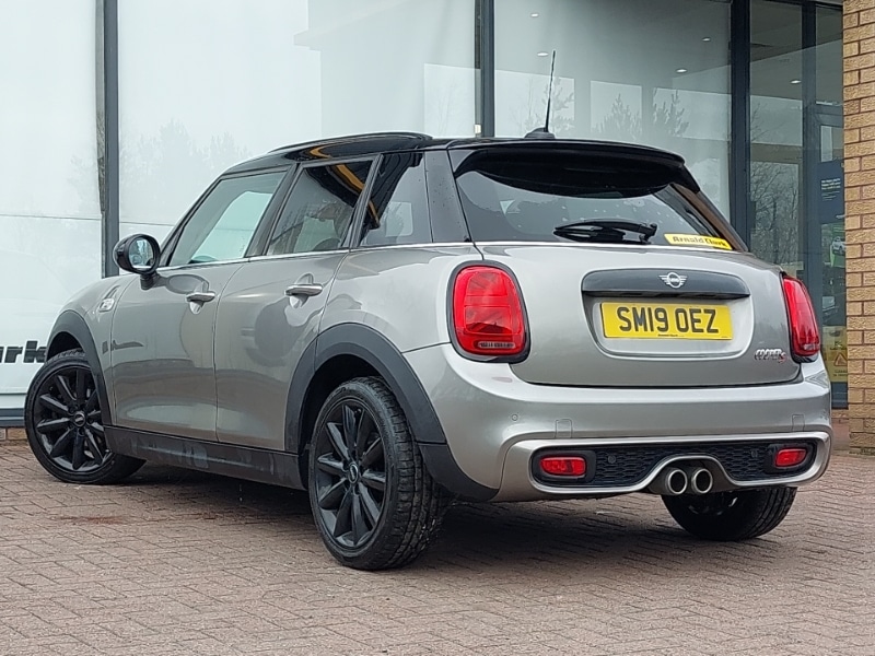 Used MINI Hatch 2019 for sale - 78071209: Photo 3