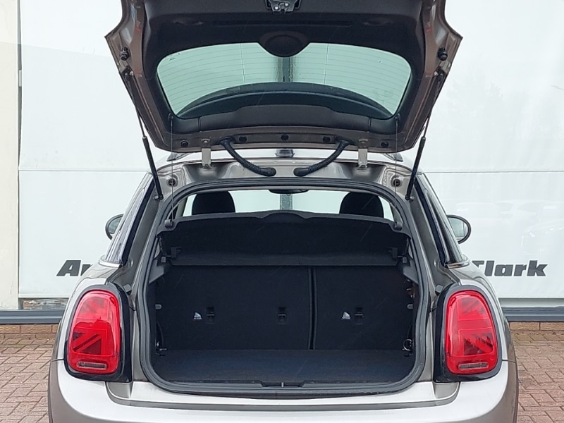 Used MINI Hatch 2019 for sale - 78071209: Photo 8