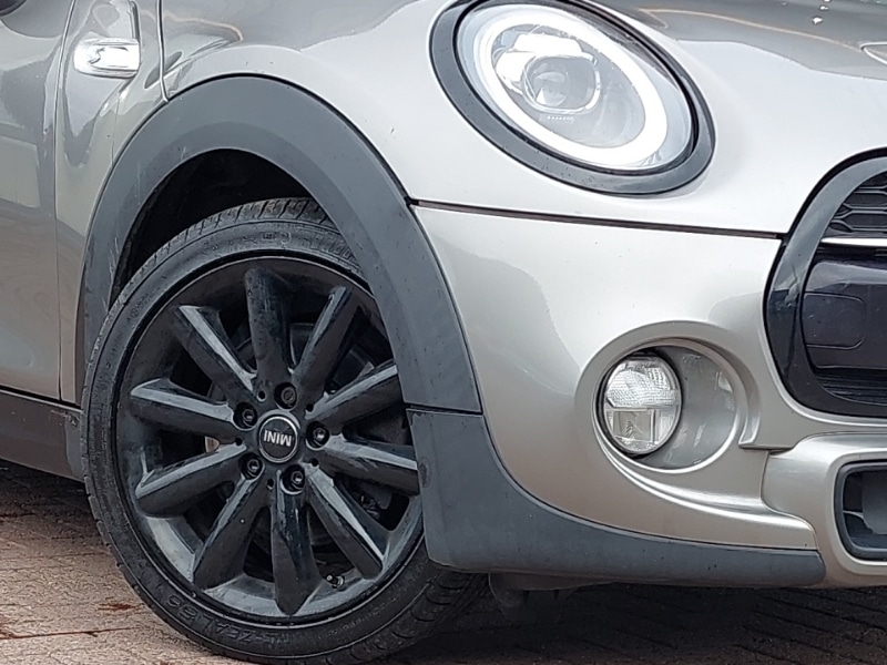 Used MINI Hatch 2019 for sale - 78071209: Photo 9